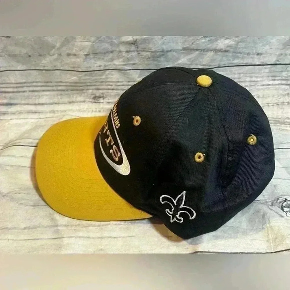 New Orlean NFL saints vintage game day hat - Picture 3 of 5